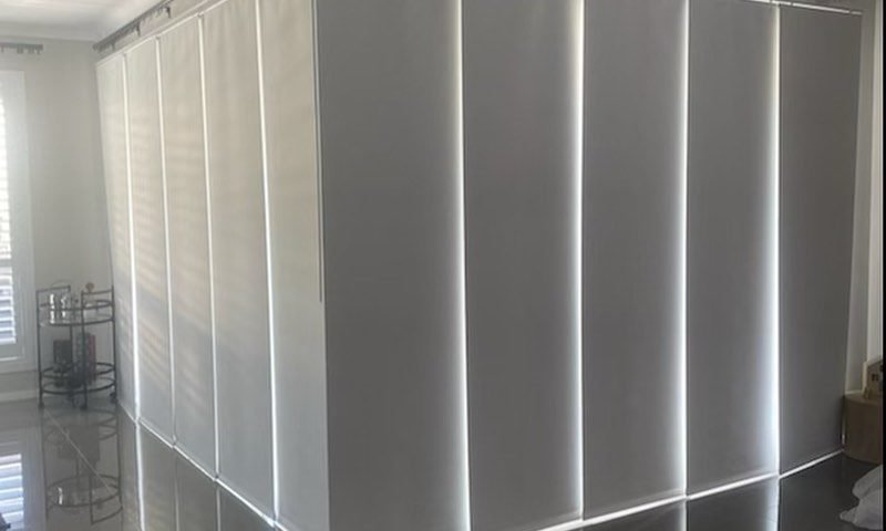 plain white blackout panel blinds